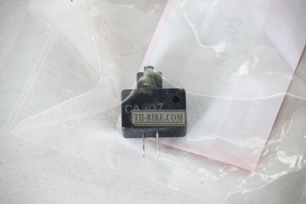 35330-MK5-003. SWITCH ASSY., CLUTCH