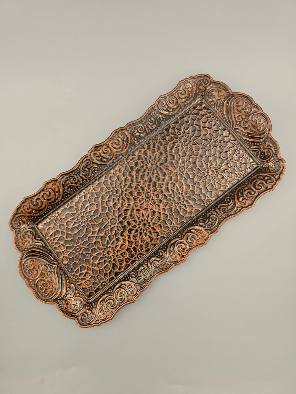 Поднос прямоугольный декоративный 35*18 "Цветок" металлический /ACAR. Турция (серебристый)
