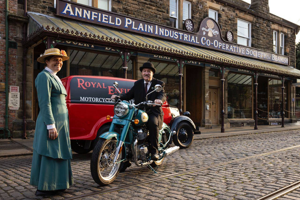 Royal Enfield Classic 650 Teal (Mid)