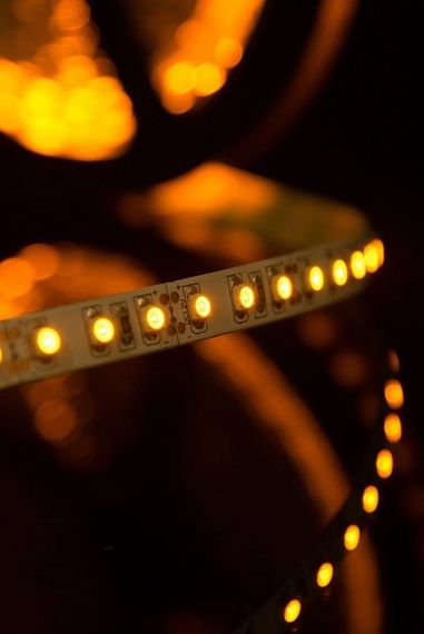 Светодиодная лента SWG 9,6W/m 120Led/m 3528SMD желтый 5M SWG3120-12-9.6-Y-М 009246