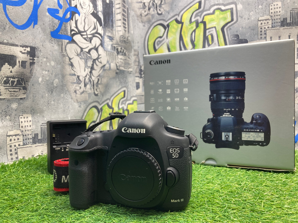 Canon EOS 5D Mark III 9.700 кадров