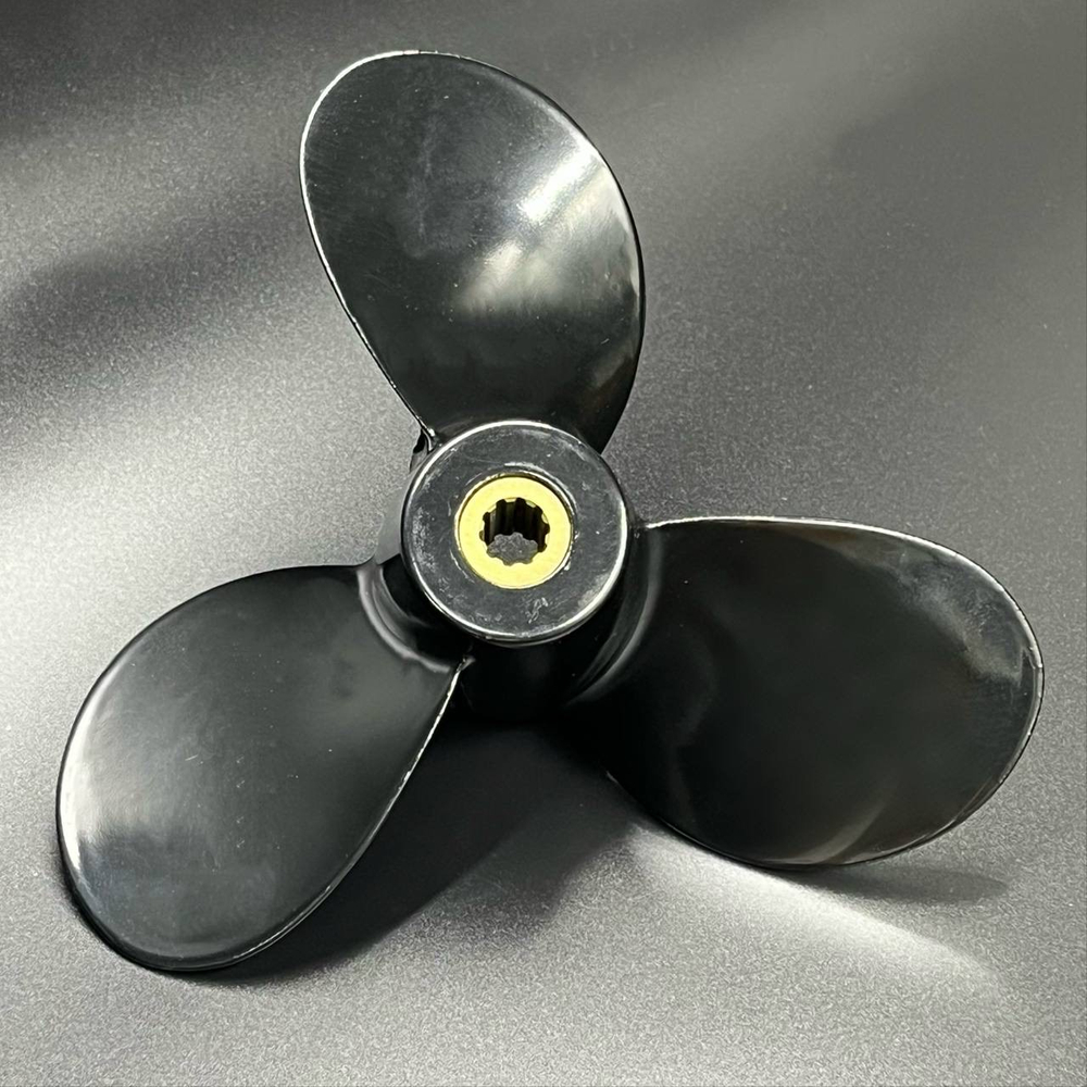 Гребной винт Suzuki DF4-DF6, DF4A-DF6A (3x7-1/2x6) (Polastorm)