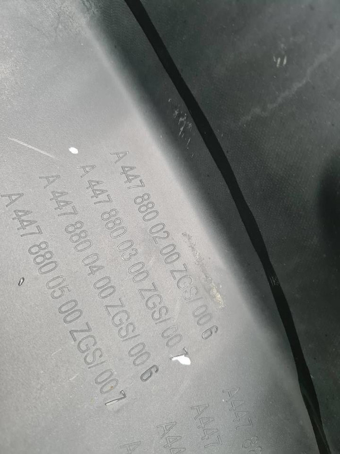 Бампер передний Mercedes V w447 (2014-2019)