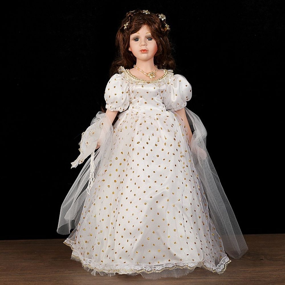 Кукла коллекционная &quot;Принцесса Грета&quot; 40 см.