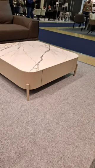 Журнальный столик с выдвижными ящиками Nomu, 90х90 см, керамика