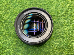 Canon EF-S 18-55mm 3.5-5.6 IS