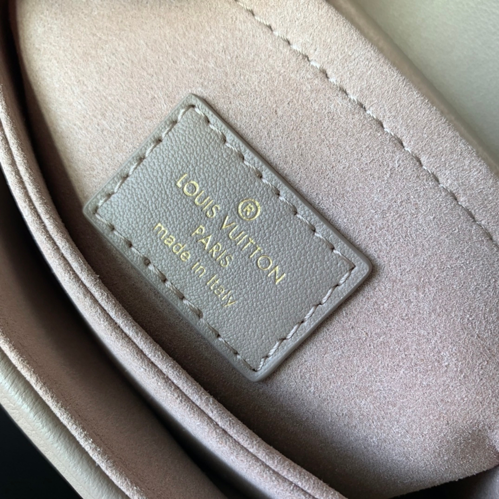 Louis Vuitton New Wave PM Chain Bag