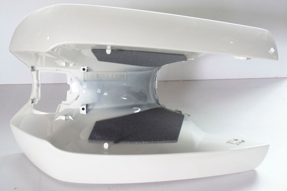 81130-K0G-900ZB. SHIELD, LEG (WOL) *NHC13P* (NHC13P PEARL SUGARCANE BEIGE). Leg shield Honda C125