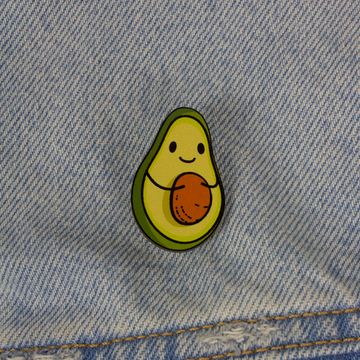 Деревянный значок. Авокадо