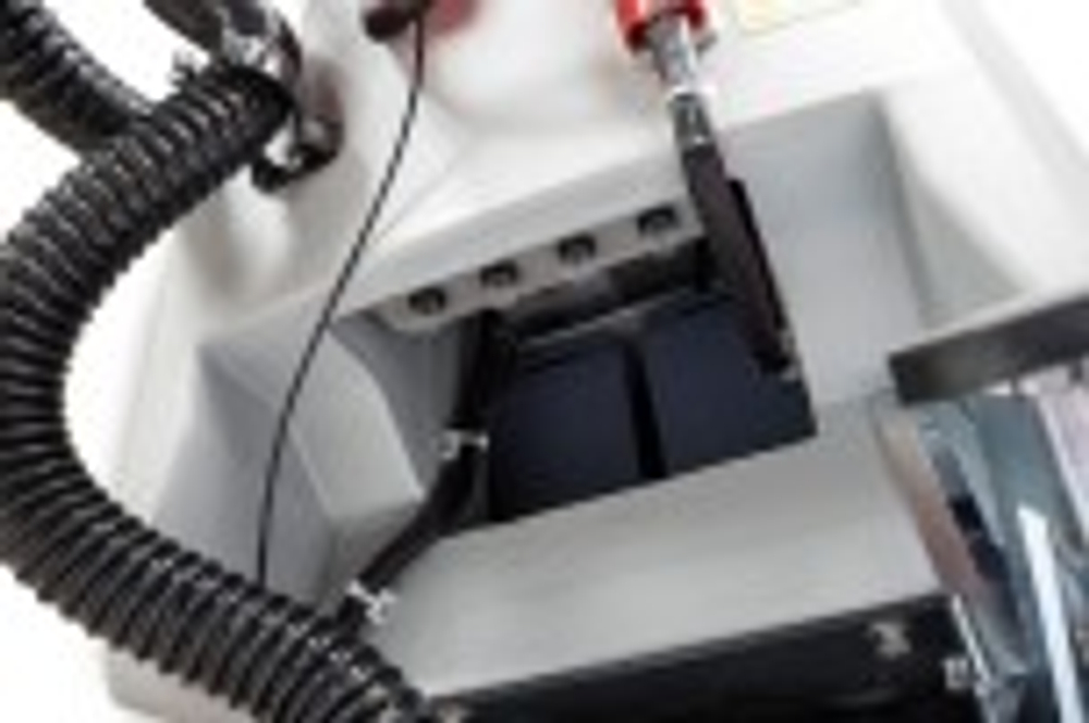 Машина поломоечная Bennett CLEVER C660bt (с литиевым АКБ 80А) BNT62080-li80