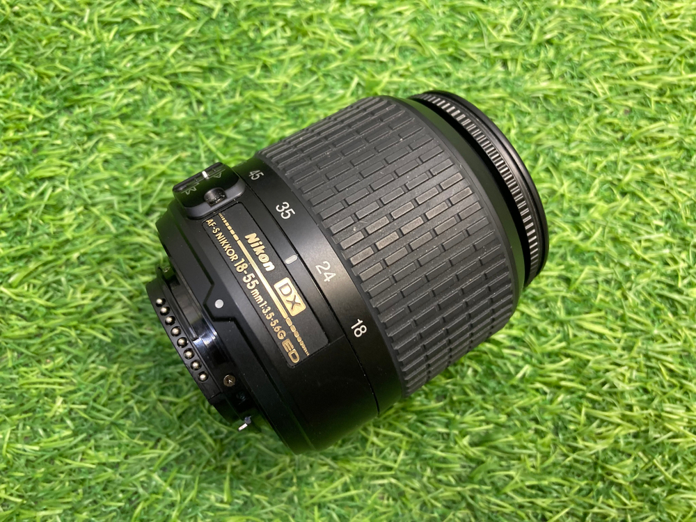 Nikon D50 kit 18-55mm 3.5-5.6G ED (3.500 кадров)
