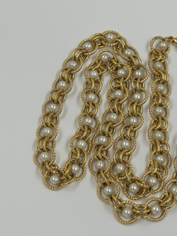 Цепь с «жемчугом»