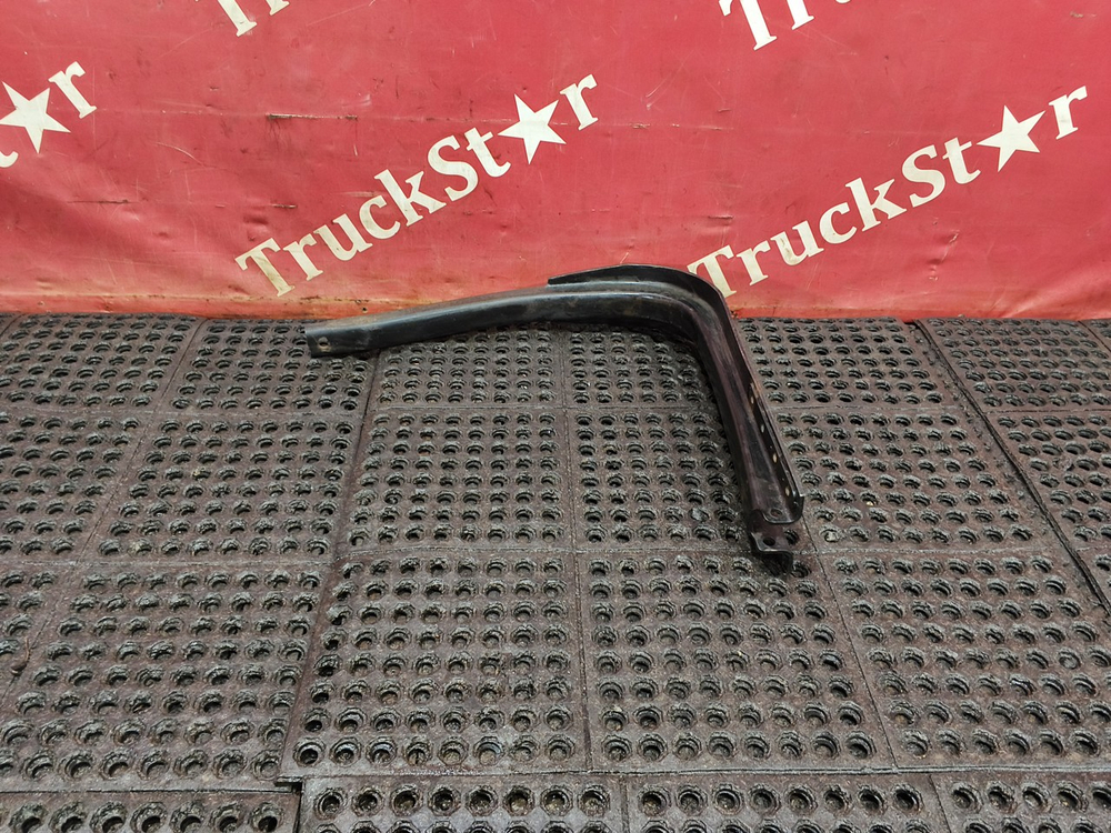 Кронштейн топливного бака 2023г