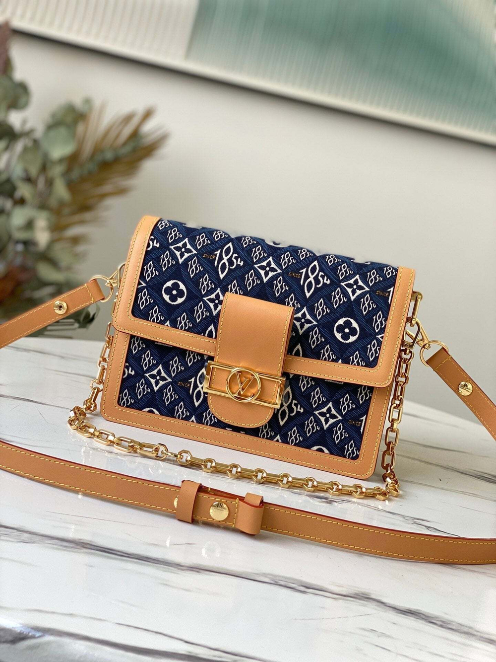 Louis Vuitton Dauphine MM