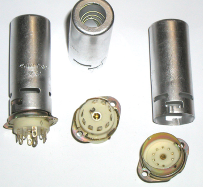 Панель ПЛК-9-Э70 керамика с экраном для ламп 9 pin.