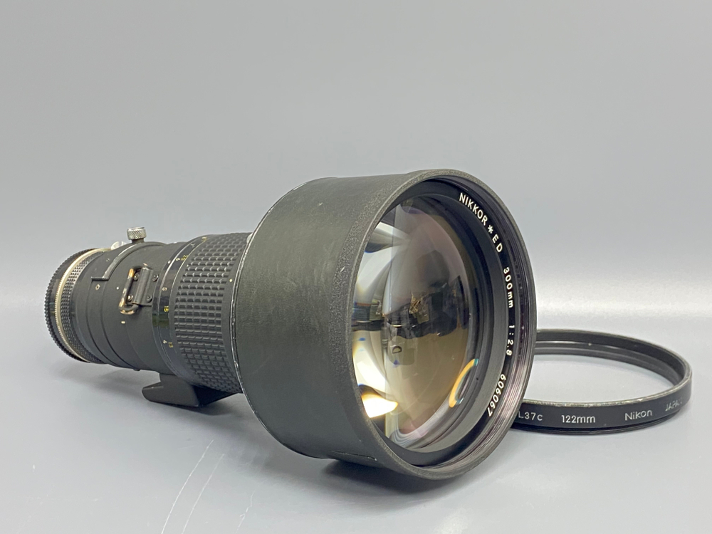 Nikon Nikkor ED 300mm 2.8 Sony A