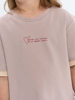 Футболка "Любовь как шоколад" с контрастной отделкой