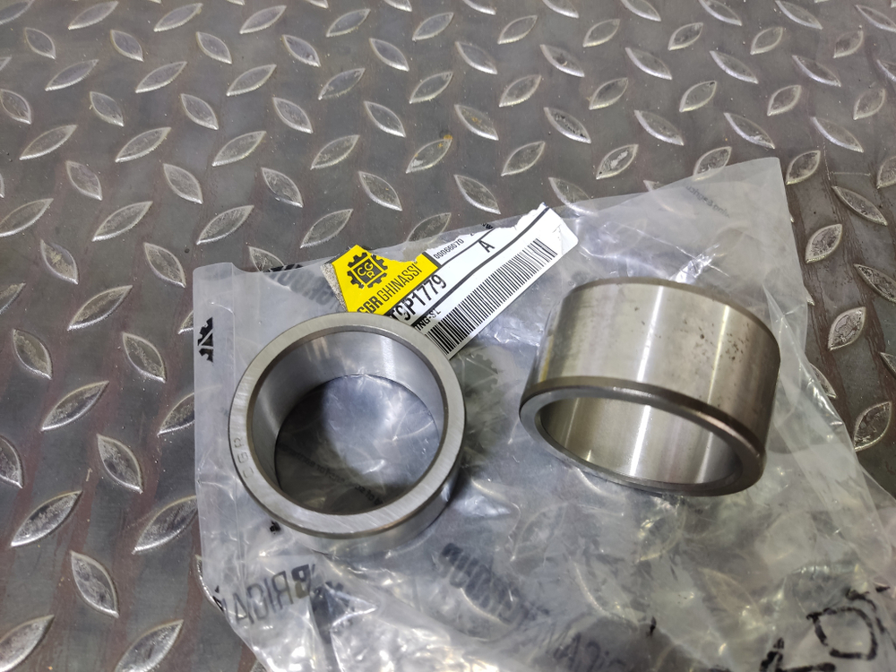 Втулка 258-2305