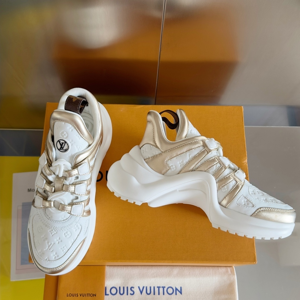 Louis Vuitton Archlight