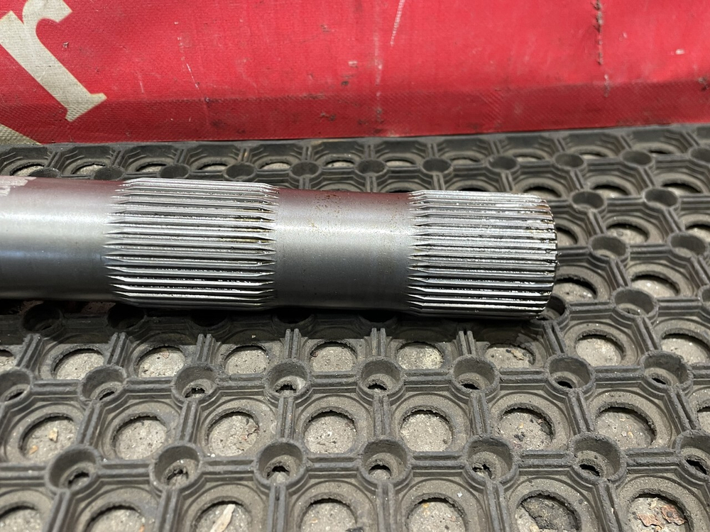 Полуось с блокировкой 2016г