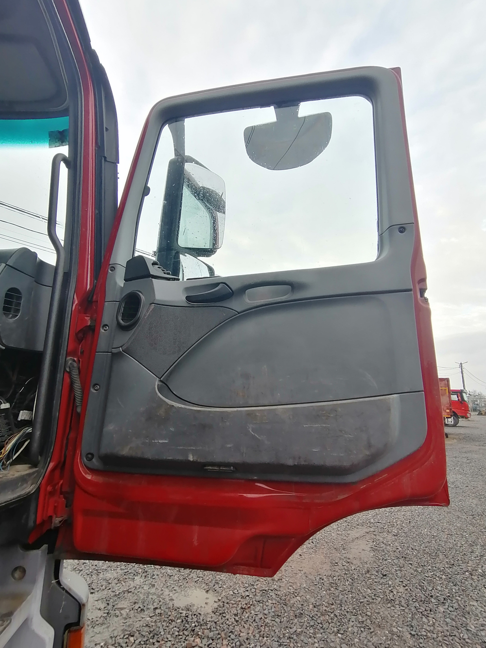Mercedes-Benz ACTROS 8x4 Самосвал 4141 K (Дизельный, 11,9 л, 408 л.с., МТ)