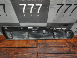 Накладка двери задней правой Toyota RAV4 V (XA50) 18-нв Б/У Оригинал 7507742040