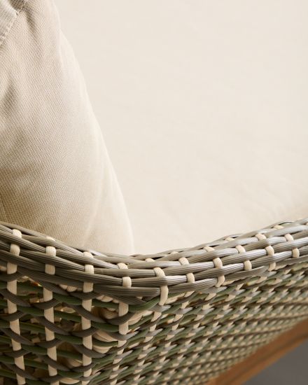 Уличная кровать Olbia из искусственного ротанга и массива тикового дерева