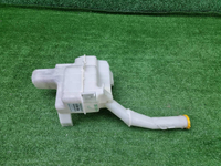 Бачок омывателя Mazda CX-7 (2006-2014)