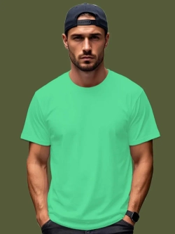 Футболка Взрослая.Премиум однотонная.1 шт