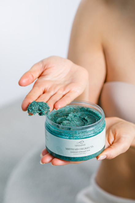 Соляной скраб для тела "Мятная свежесть"