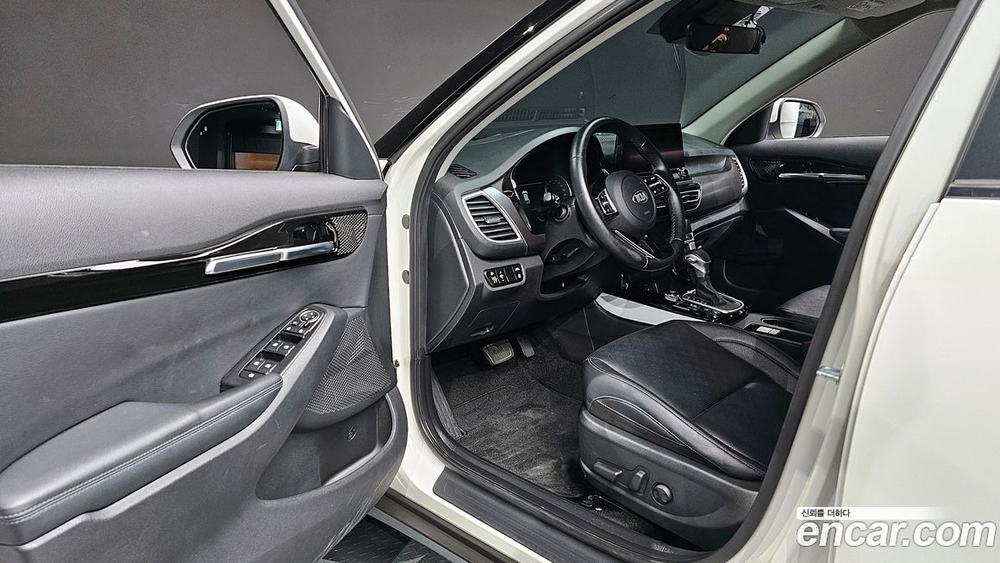 Kia Seltos Бензин 1.6 Turbo 2WD (07.2020)