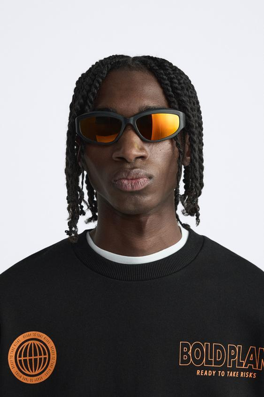 ZARA СОЛНЦЕЗАЩИТНЫЕ ОЧКИ В ОВАЛЬНОЙ ОПРАВЕ, ЧЕРНЫЙ