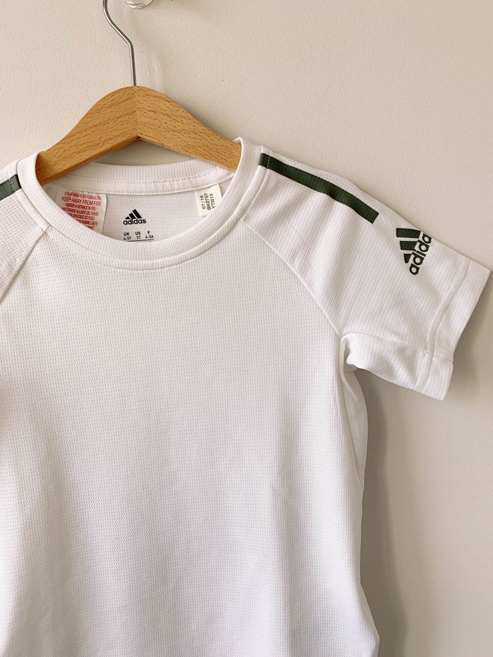 Футболка Adidas, 104