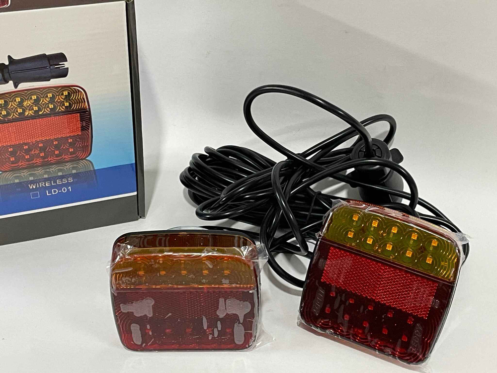 LD-02 (12V) - Кабель / Светодиодные задние фонари на магнитах для прицепа, 12V, влагозащитные (2 шт. / комплект)