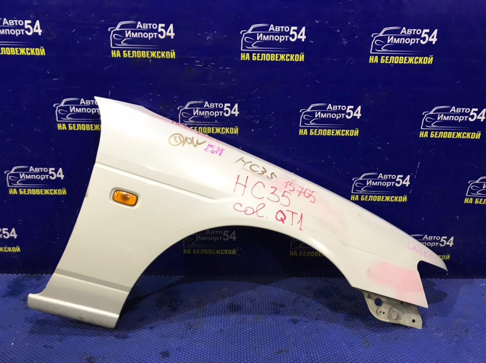 Крыло переднее правое NISSAN LAUREL 1997-2002