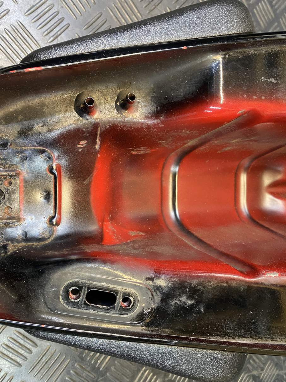 Бак топливный Kawasaki W800 053363