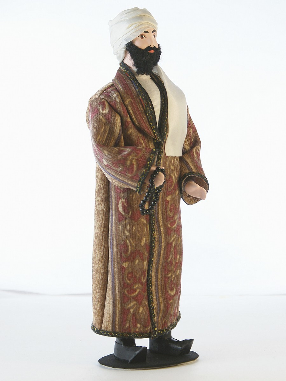 Кукла фарфоровая Узбек в традиционном костюме