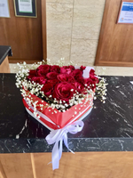 Коробка-сердечко из 17 роз