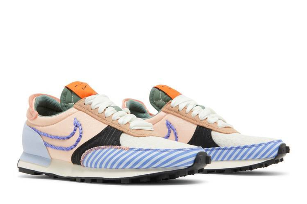 Кроссовки Nike Daybreak Type "Crimson Tint" (Женская размерная сетка)