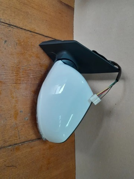 ЗЕРКАЛО ЛЕВОЕ GW VOLEEX C30