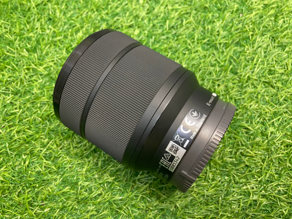 Sony 28-70mm 3.5-5.6 OSS