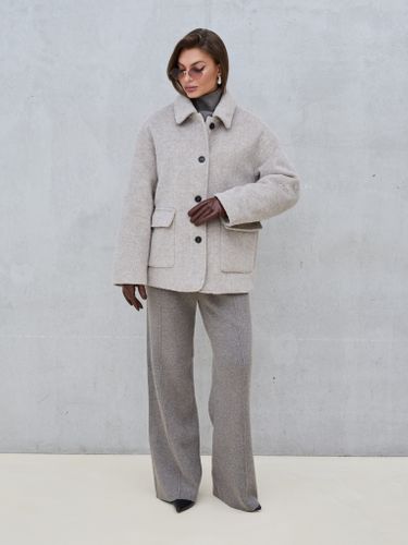 Короткая шерстяная куртка-пальто в цвете капучино