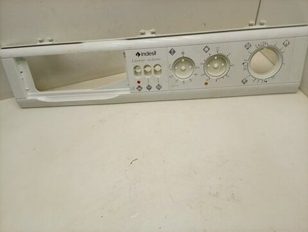 WDN2067WF кт37 Лицевая панель для стиральной машины Indesit б/у