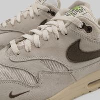  Кроссовки Nike Air Max 1 Ironstone артикул:DZ4494-100 - купить в магазине Дайс