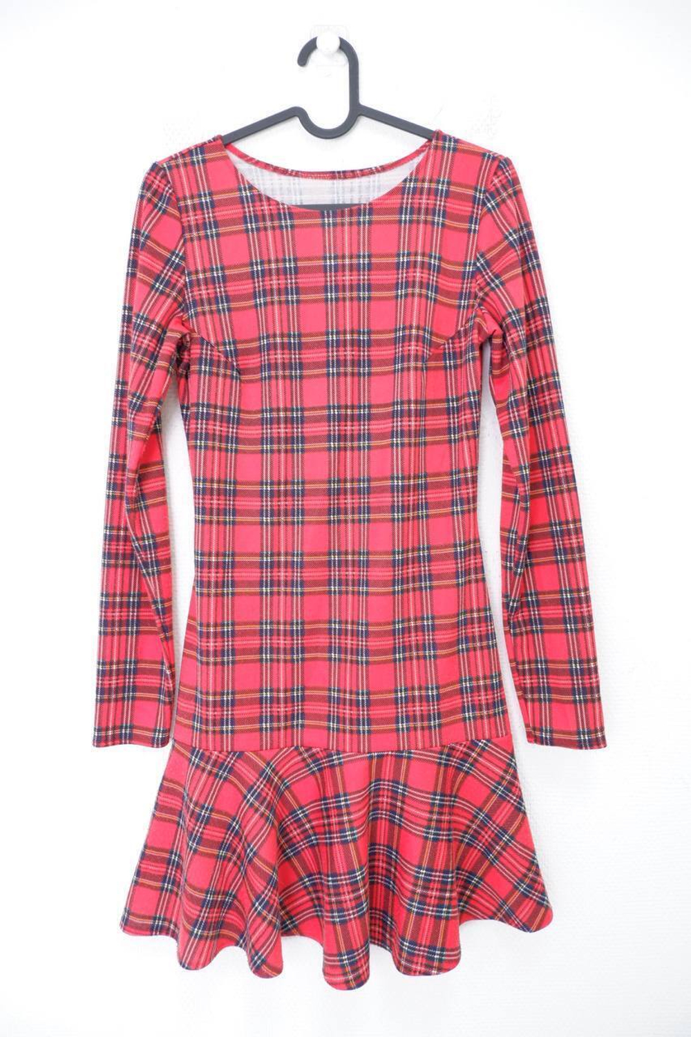 Платье в яркую клетку 40/42 размер