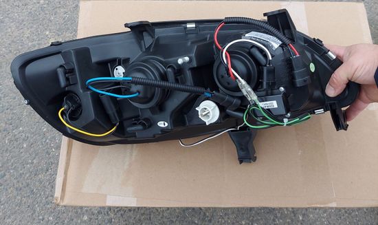 Передние фары daylight black для Opel Zafira A