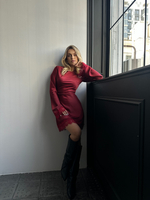 Платье Parijanka 1836 короткое атласное со шнуровкой на спине