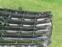 Решетка радиатора Toyota Land Cruiser 200 (2012-2015)