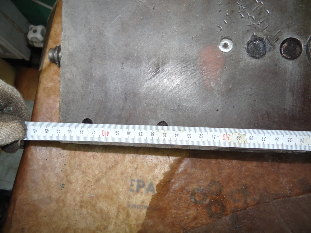 Винт поперечной подачи 1А616 с гайкой и кареткой (суппортом)