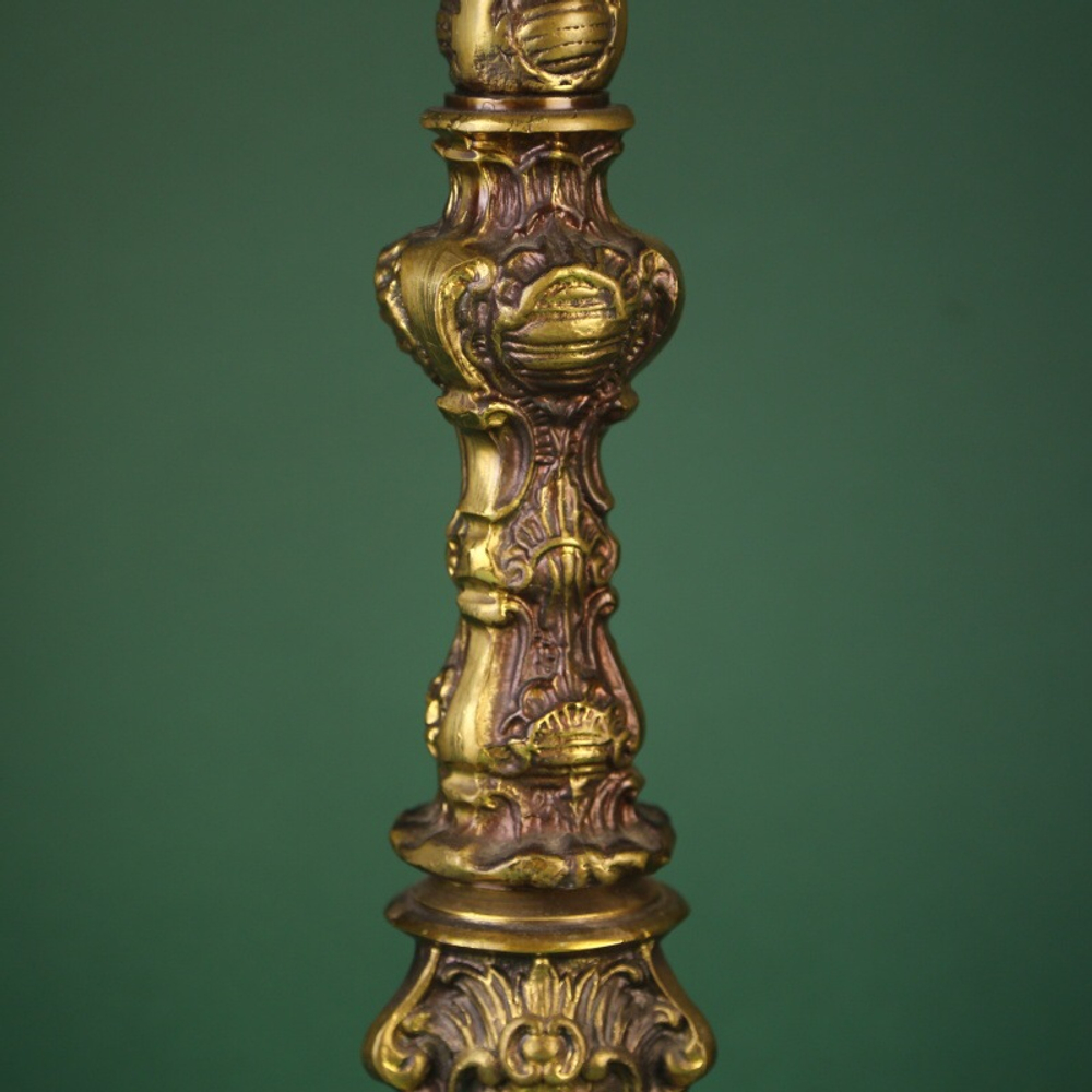 Подсвечник для большой свечи